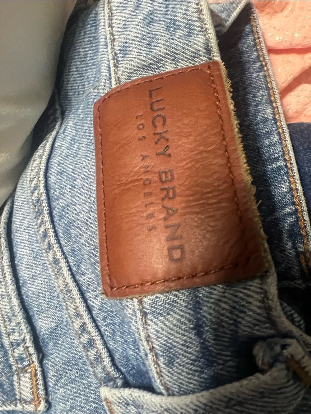 Lucky Brand Women’s Light Wash Straight Jeans with Leather Patch